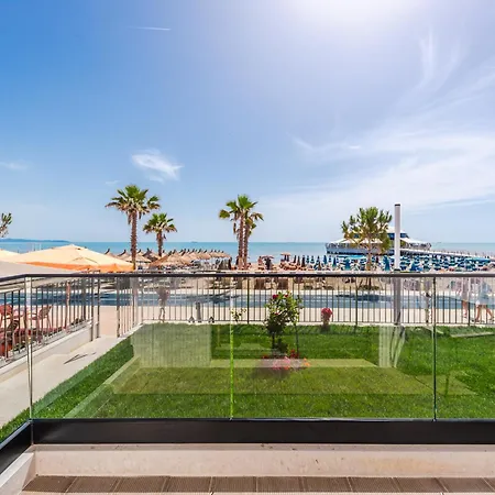 Sea View Eldo Ferienhaus *