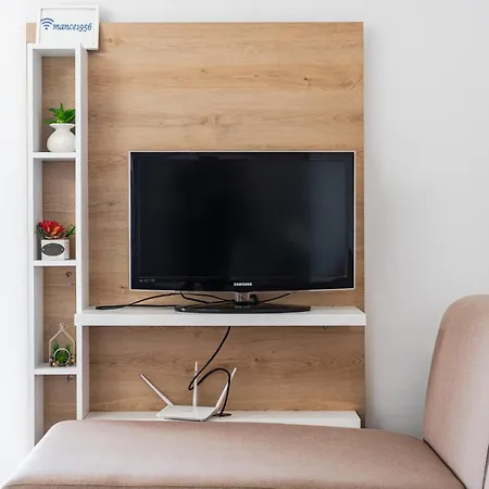 Sea View Eldo Дом отдыха *