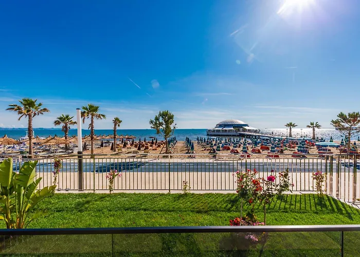 Sea View Eldo Holiday home *