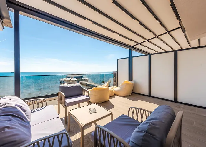 Sea View Eldo Holiday home