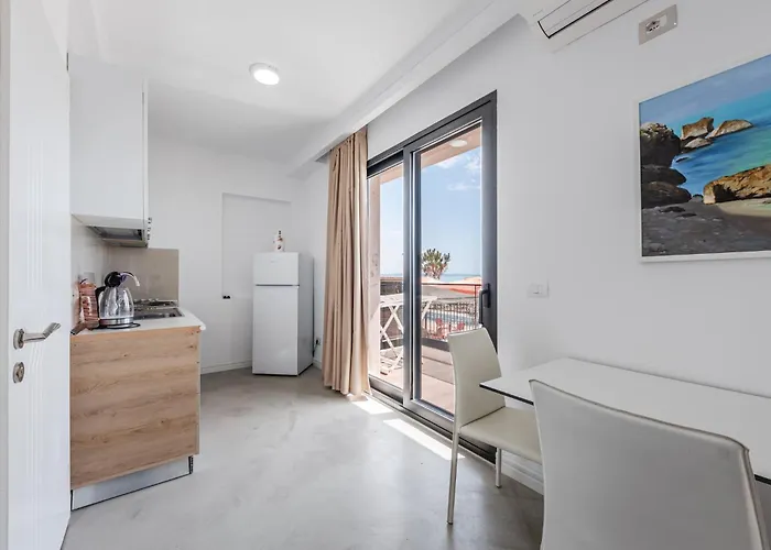 Holiday home Sea View Eldo Durres